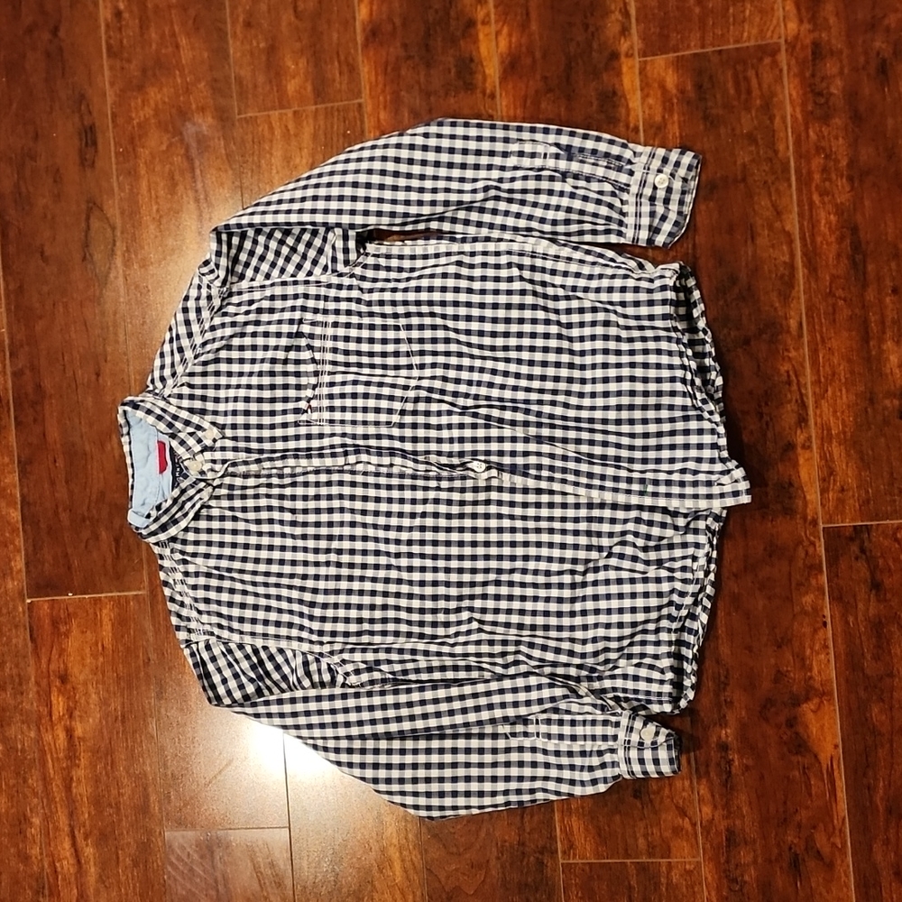 Tommy Hilfiger button shirt